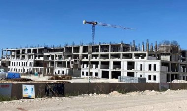 NİZİP DEVLET HASTANESİ HIZLA YÜKSELİYOR