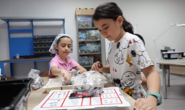 Öğrencilerden Nizip Belediyesi Bilim Merkezi’ne tam not