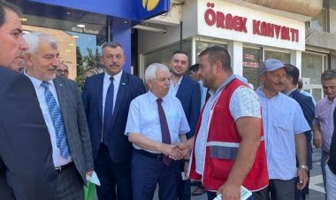 İyi Parti Esnaf Gezisi Düzenledi