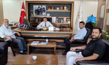 HAYIRDA YARDIMLAŞMA VE DAYANIŞMA DERNEĞİN'DEN NİZİP MÜFTÜĞÜNE ZİYARET