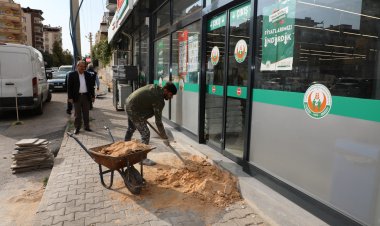 Zabıta ekipleri kaldırım işgali denetiminde