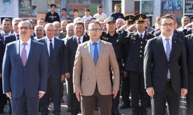 Cumhuriyet Bayramı kutlanılıyor