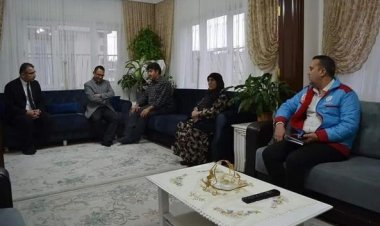 Kaymakam Çağlar'dan Şehit Ailesine Ziyaret