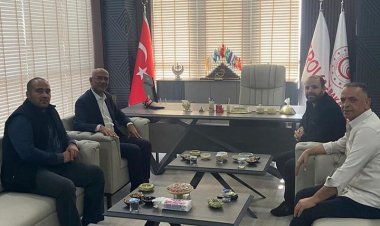 Bakkallar Odası'ndan, Zerovasa Lidaş Antep Fıstığı Lisanslı Deposu'na Ziyaret