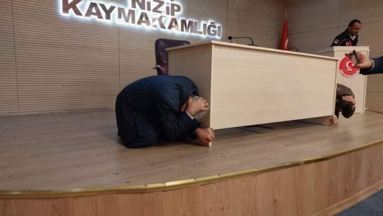 'Çök-Kapan-Tutun' tatbikatı! Sirenler önlem için çaldı: Türkiye Düzce Depremi'ni yaşadı