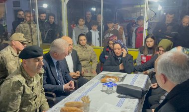 Gül ve Sarı şehit ailesini yalnız bırakmadı 