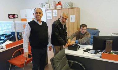 Huzurevi sakinlerine ''yeni çipli kimlik kartı'' hizmeti