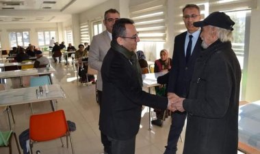 Kaymakam Çağlar'dan huzurevine ziyaret