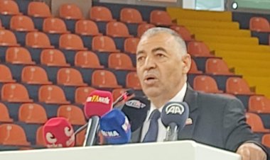 Ankara'da BİK Gazete sahipleri temsilcileri seçildi