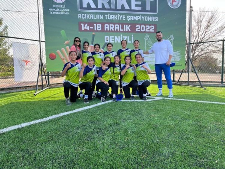 Nizip Spor Lisesi Kriket Kızlarda Türkiye İkincisi Oldu