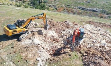 Yeni konutlar için ilk kazma vuruldu