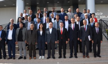 MİLLET İTTİFAKI GAZİANTEP MİLLETVEKİLİ ADAYLARI NİZİP TİCARET BORSASINI ZİYARET ETTİ