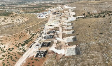 921 konuttan 2507 konuta 