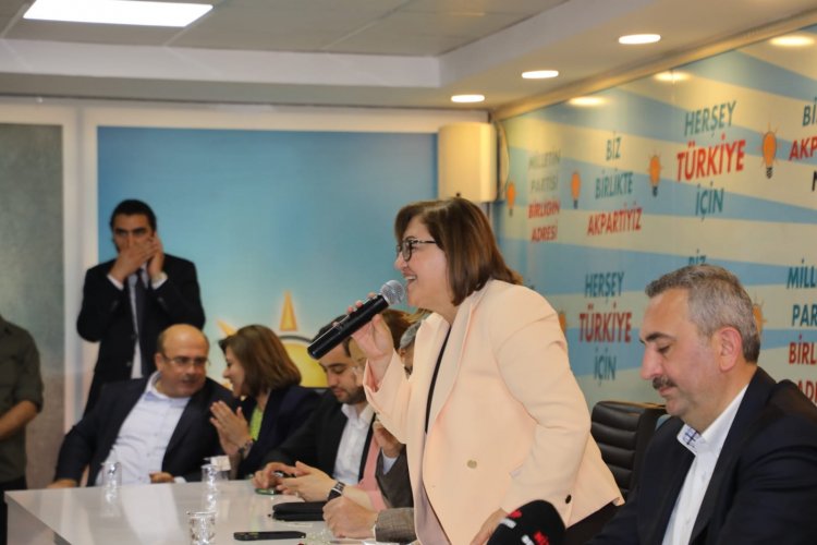 AK Parti Milletvekillerinden Nizip'e teşekkür ziyareti