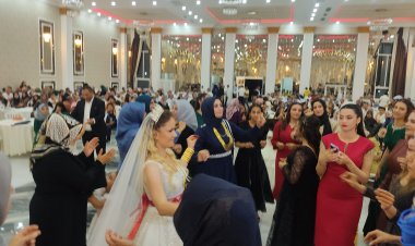 Öztürk ve Taşdan Ailesinin Mutlu Günü