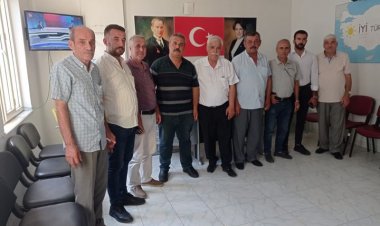 Siraci'den İYİ Parti Nizip Teşkilatına Ziyaret