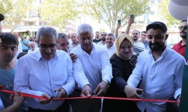 "Öz ANTEPİA Baklava ve Künefe Salonu hizmete açıldı