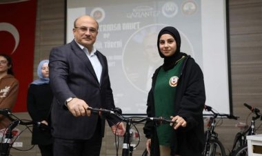 "Kur'an-ı Kerim'de İman ve İstikamet" konulu konferans yapıldı