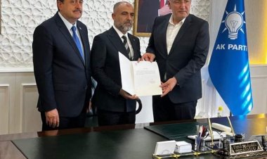 AK Parti Nizip'e atama! Eczacı Karakuş'a önemli görev