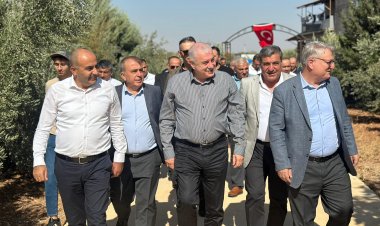 MHP’de Geçişler Devam Ediyor: Tiryakioğlu Ailesi MHP'ye Katıldı