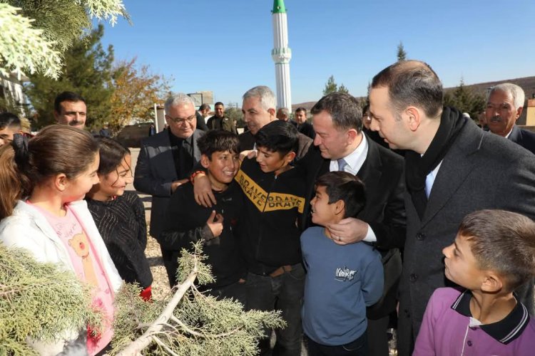 Nizip Protokolü Şıh Hasan İlkokulu Öğrencileriyle Buluştu