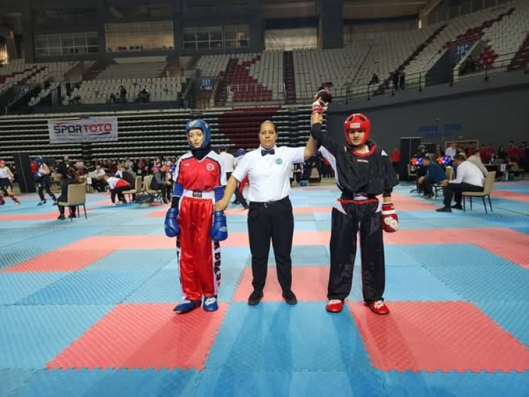 Nizip Mehmet Akif Ersoy Halk Eğitim Spor Kulübü’nden Türkiye Kick Boks Şampiyonasında Büyük Başarı