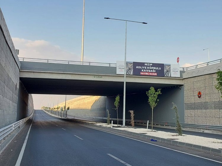 Nizip Adliye Kavşağı’nda Tabela Takıldı, İsim Tartışması Sona Erdi
