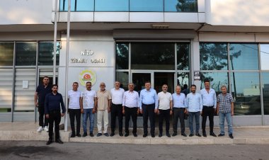 AK Parti Heyetinden Nizip’te Esnaf ve Kurumlara Ziyaret