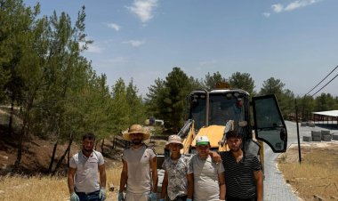 Belkıs Asri Mezarlığı'nda Çevre Düzenlemesi ve Kilit Taşı Çalışması Tamamlandı