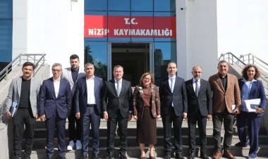 Nizip’in Geleceği İçin Ortak Akıl: Gaziantep Büyükşehir Belediye Başkanı Fatma Şahin Nizip’te Değerlendirme Toplantısı Yaptı