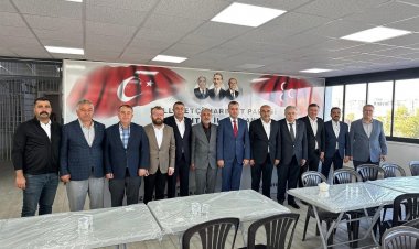 MHP Gaziantep’te İlçe Başkanları Toplantısı Yapıldı: Teşkilat Çalışmaları Masaya Yatırıldı