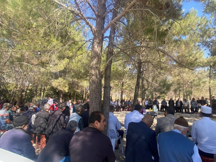 Sekili Mahallesi’nde Bereket İçin Yağmur Duası Yapıldı