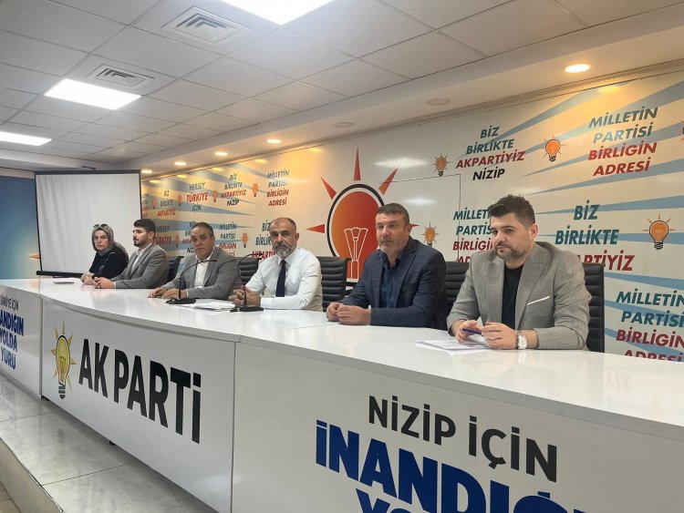 AK Parti Nizip İlçe Teşkilatı Ekim Ayı Divan Toplantısını Gerçekleştirdi