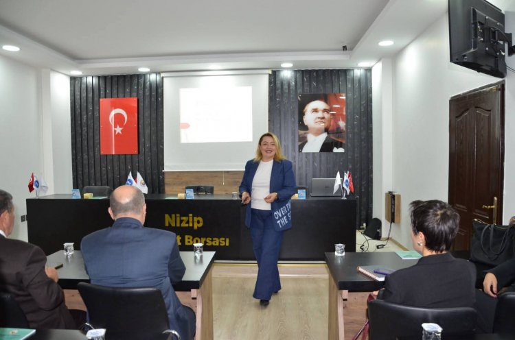 Nizip Ticaret Borsası Meclis Üyelerine “İletişim ve Protokol Kuralları Eğitimi” Verildi
