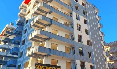 6 Şubat Depreminde Hasar Alan Binaya Mahkemeden Yıkım Kararı