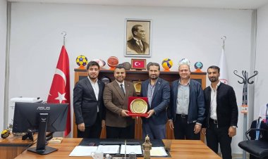 Nizip Gücü Spor Kulübü’nden Şahinbey İlçe Spor Müdürü Yusuf Aykal’a Tebrik Ziyareti