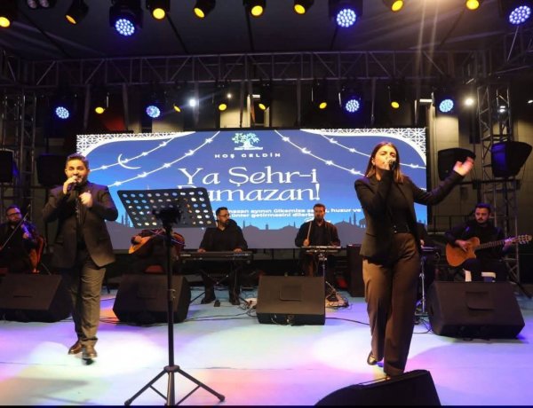 Nizip Belediyesi Ramazan Sokağı’nda Birlik ve Beraberlik Rüzgârı