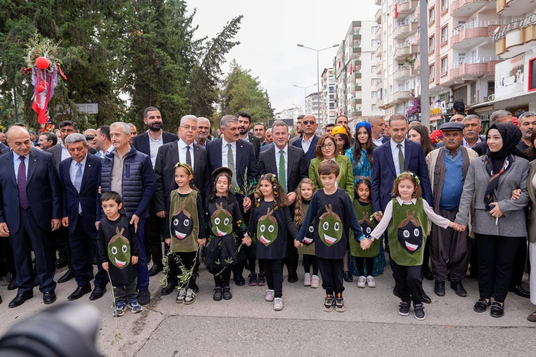 NİZİP TİCARET ODASI 3. ZEYTİN FESTİVALİ’NDE YERİNİ ALDI