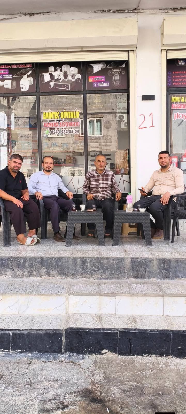 HÜDA PAR NİZİP İLÇE BAŞKANI BAYRAM ÇAKAR ESNAFI ZİYARET ETTİ: “HER ZAMAN YANINIZDAYIZ”