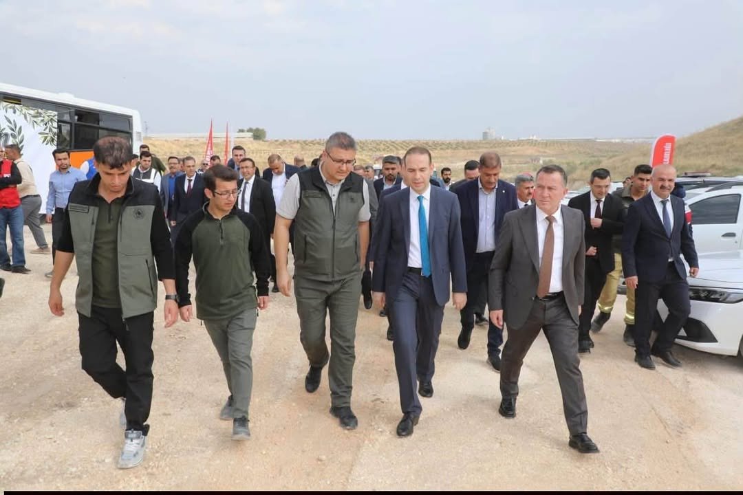 NİZİP ZEYTİN FESTİVALİ SAMANLI MAHALLESİ’NDE FİDAN DİKİMİYLE BAŞLADI