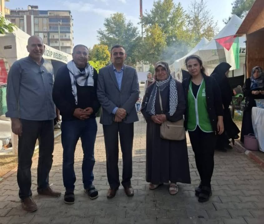 İHH KADIN KOLLARINDAN MAZLUM HALKLAR YARARINA ANLAMLI KERMES