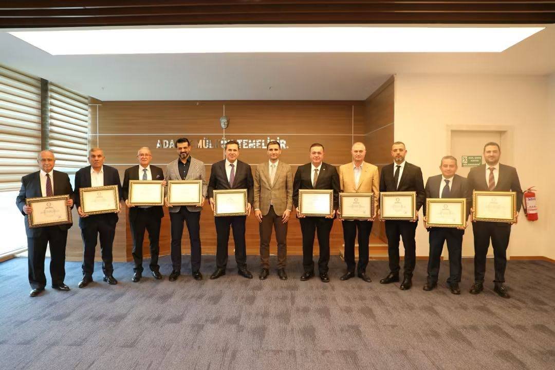 YUSUF KENAN UYGUR, GAZİANTEP TİCARET BORSASI’NDA YENİ DÖNEM İÇİN MAZBATASINI ALDI