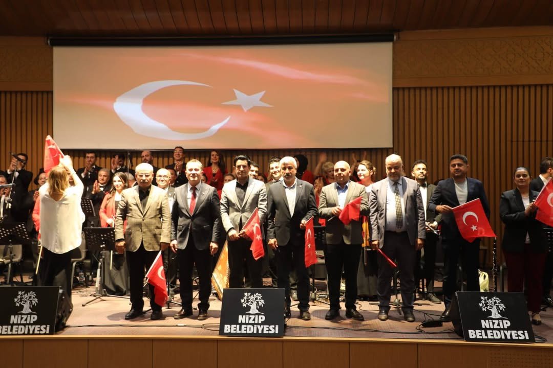 Cumhuriyet coşkusu konserle yaşandı