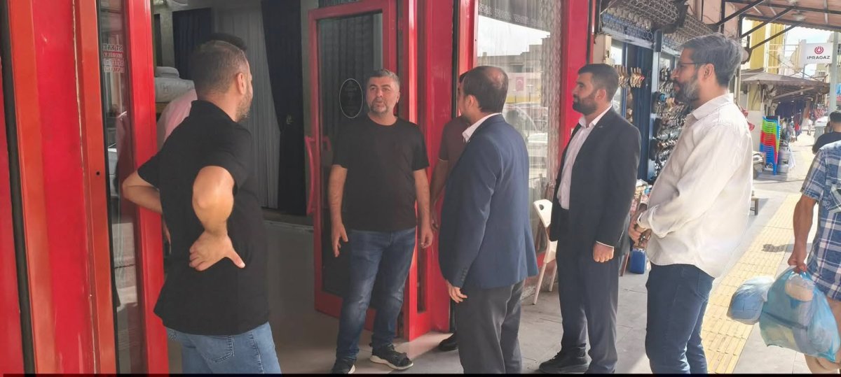 HÜDA PAR NİZİP İLÇE BAŞKANI BAYRAM ÇAKAR ESNAFI ZİYARET ETTİ: “HER ZAMAN YANINIZDAYIZ”