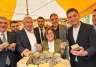 FATMA ŞAHİN VE MEHMET TAHMAZOĞLU’NDAN DOKTOROĞLU SABUN STANDINA ZİYARET