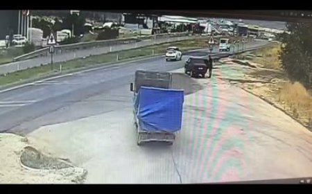 NİZİP’TE FECİ KAZA! TAKLA ATAN OTOMOBİL MENFEZE UÇTU: 2 YARALI
