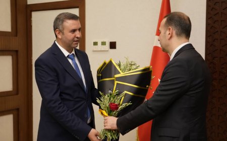 NİZİP’TE 100. YIL SOSYAL DAYANIŞMA VE ENGELSİZ YAŞAM MERKEZİ İÇİN KAYMAKAM UĞURLU’YA TEŞEKKÜR ZİYARETİ
