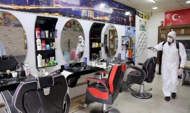 Berber ve kuaförler dezenfekte edildi