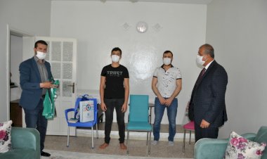 NİZİP GÜCÜ SPOR KULÜBÜNDEN 19 MAYIS'TA GENÇLERE HEDİYE