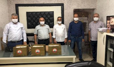 Nizip Belediyesinden basına dezenfekte malzemeleri